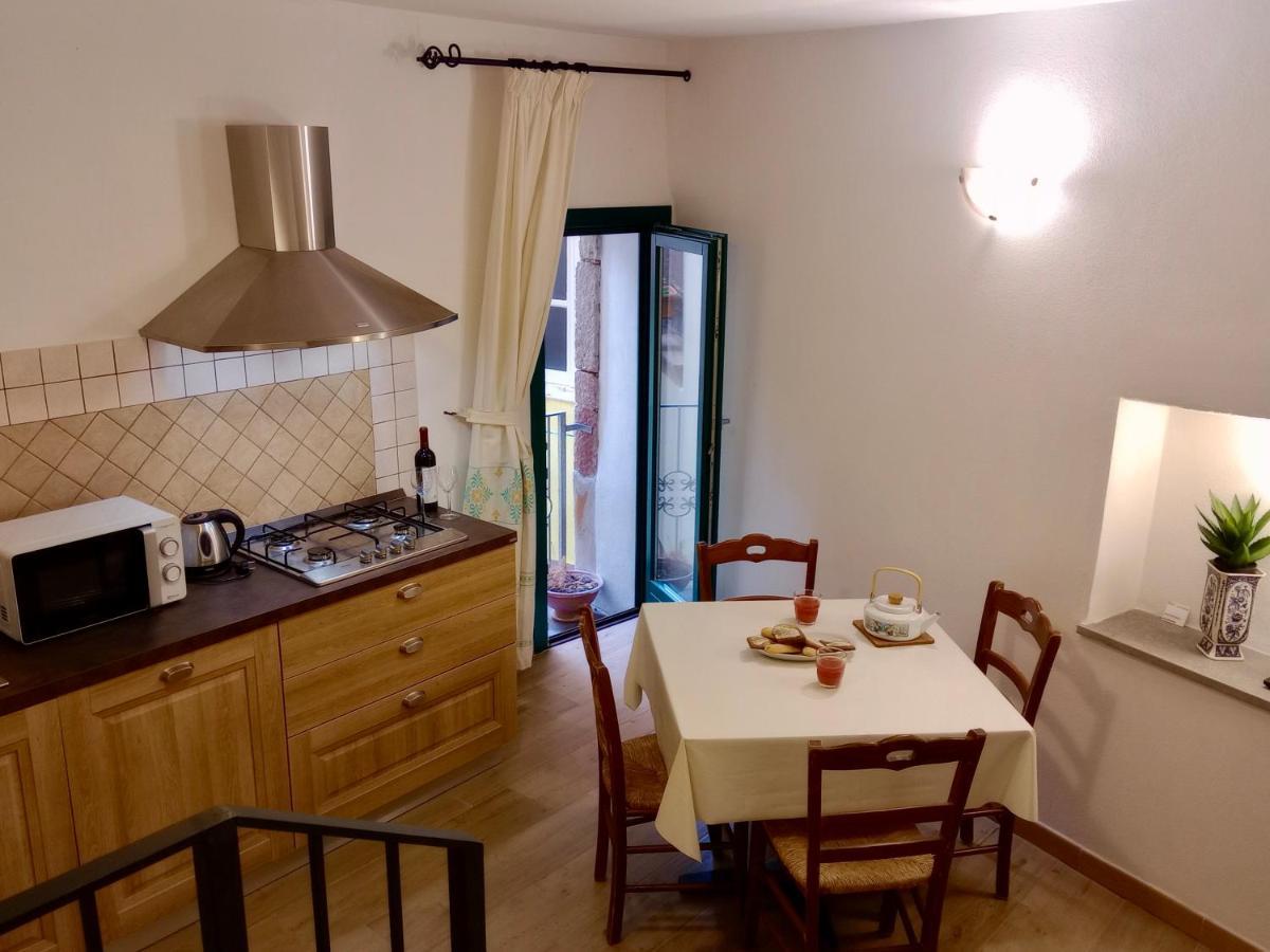 Sardinian Gallery Fonte บอซา ภายนอก รูปภาพ